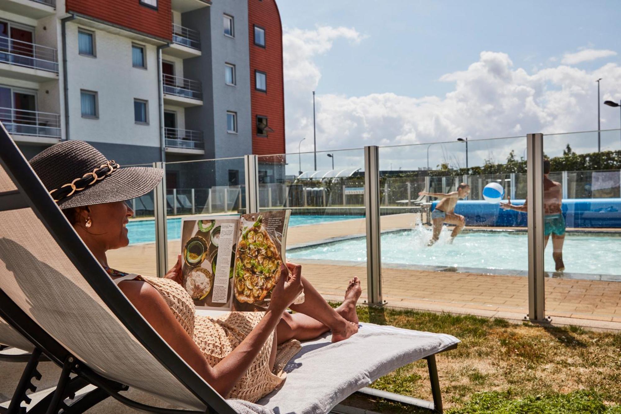 Holiday Suites Zeebrugge Екстериор снимка